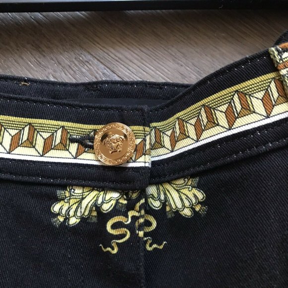 VERSACE Renaissance Print Denim Shorts - Picture 11 of 13